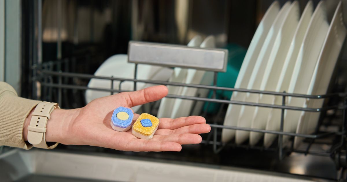 ako-vycistit-umyvacku-horewell